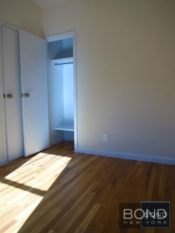 East 74th Street - Photo 6