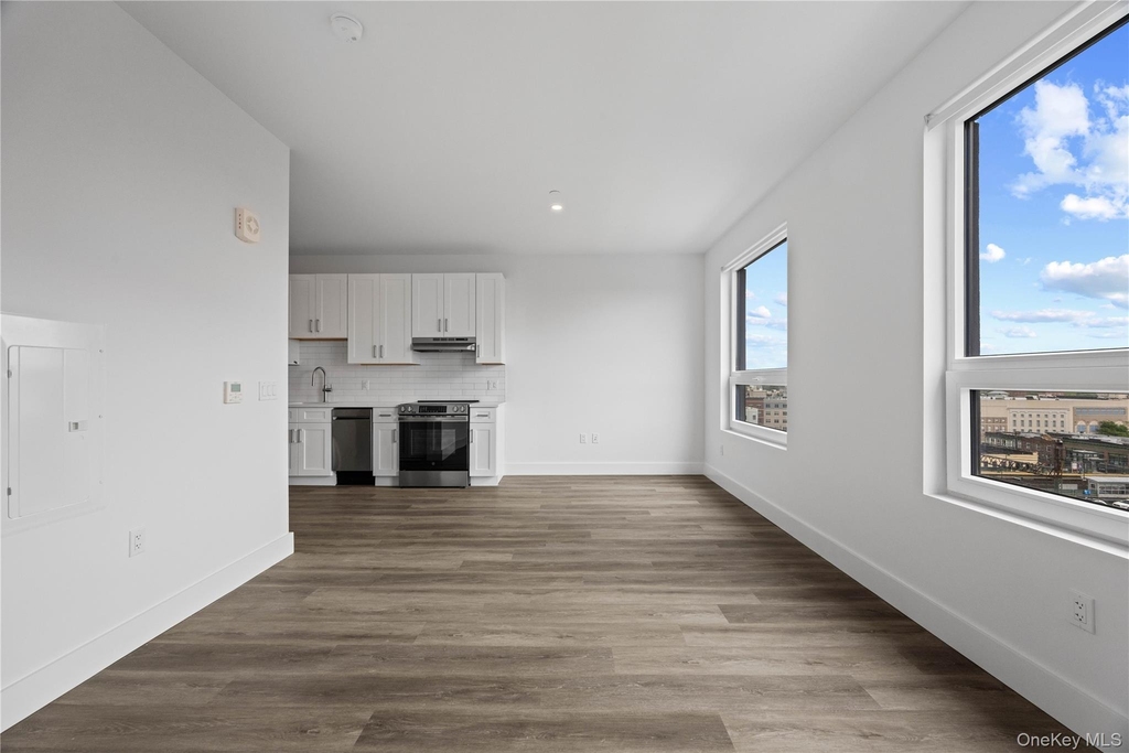 30 Broad Street - Photo 12