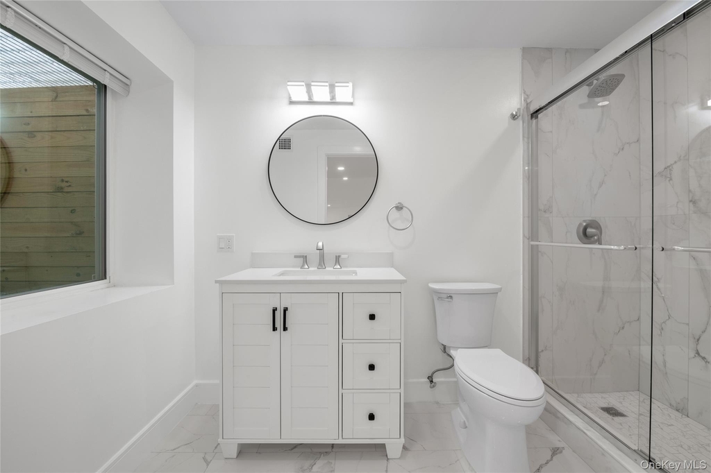 1 Manhasset Avenue - Photo 22