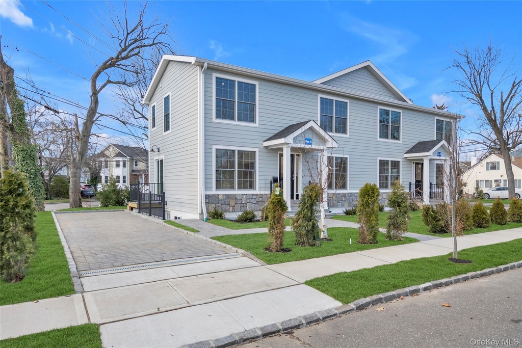 1 Manhasset Avenue - Photo 5