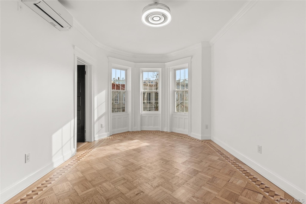 6133 Palmetto Street - Photo 9