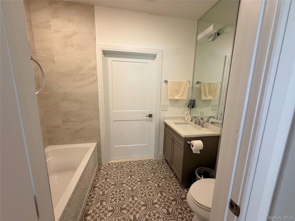 17205 Aspenwood Drive - Photo 3