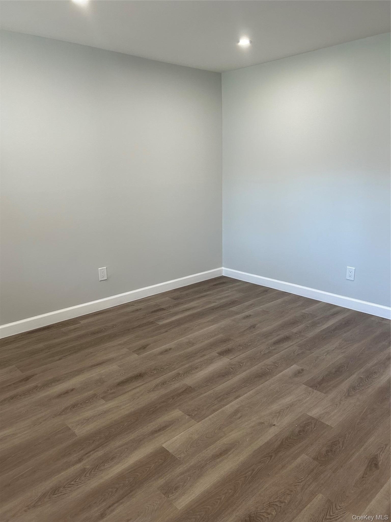 153 Sixth Avenue - Photo 2