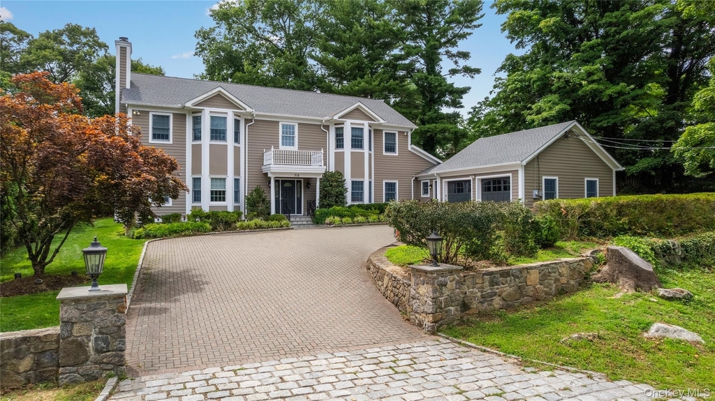 312 West Street - Photo 1