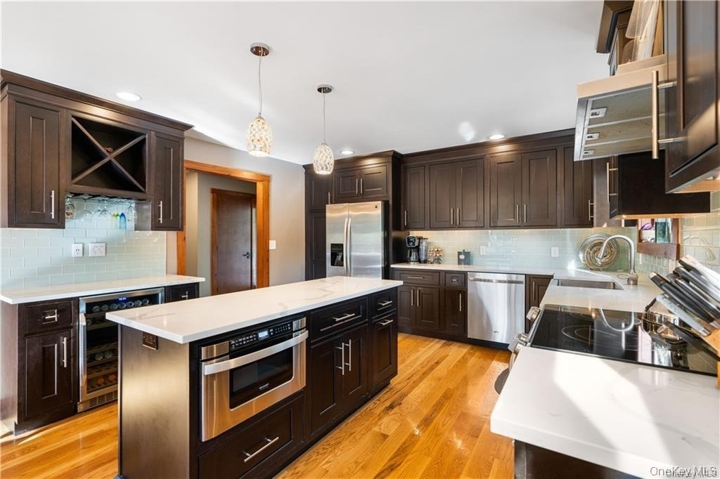 13 Kings Point Lane - Photo 2