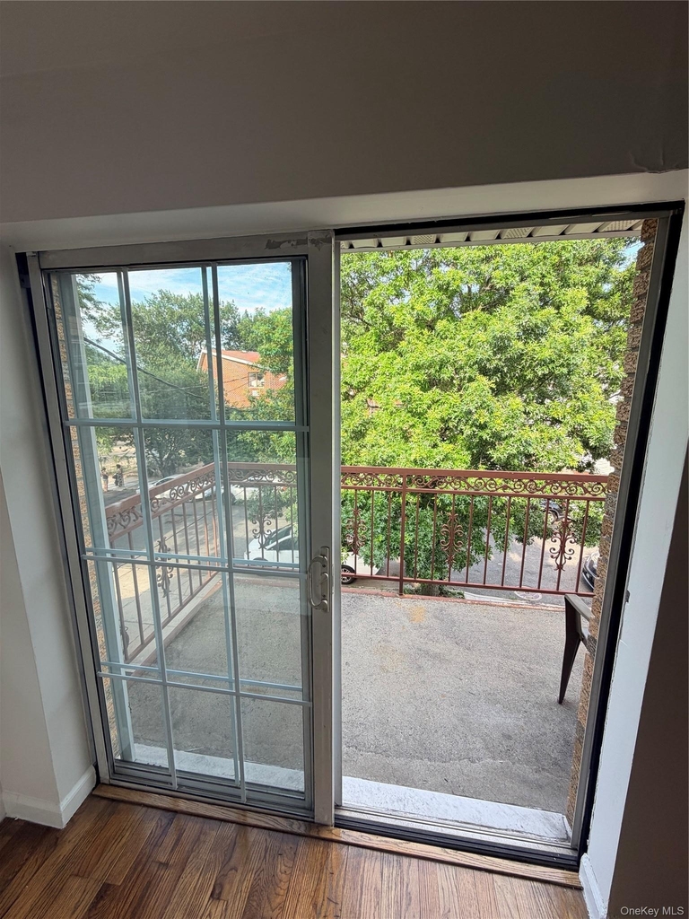 8418 129th Street - Photo 5