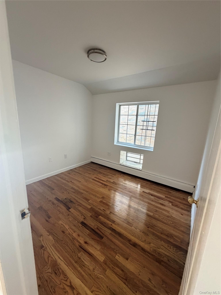 8418 129th Street - Photo 15