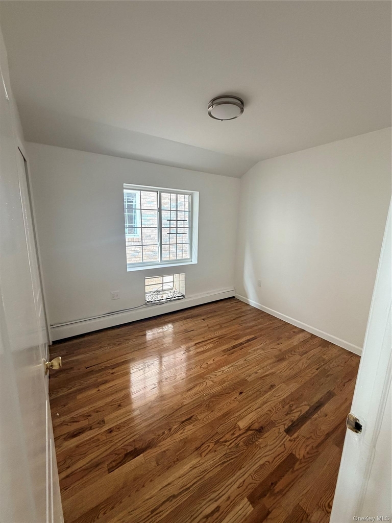 8418 129th Street - Photo 11