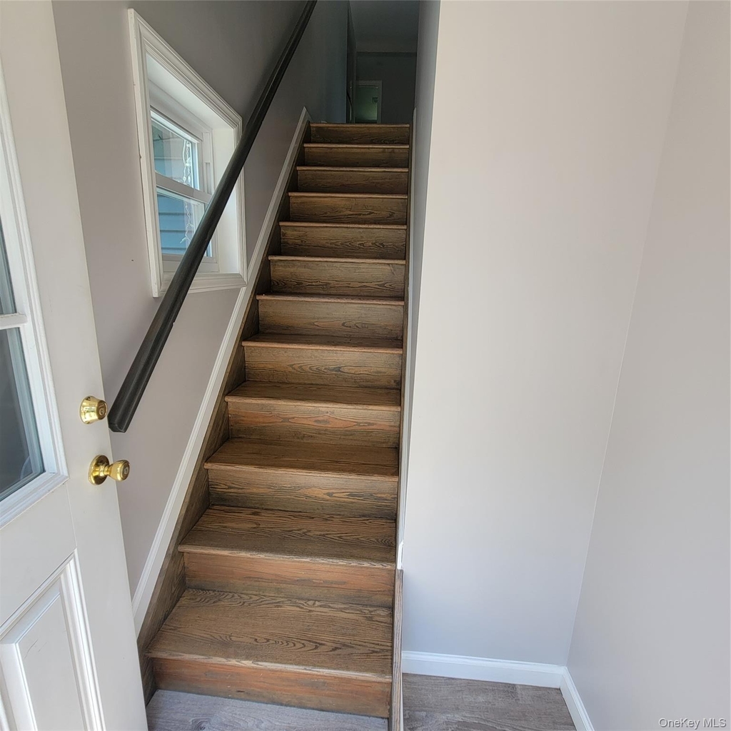 23 Tuthill Street - Photo 1