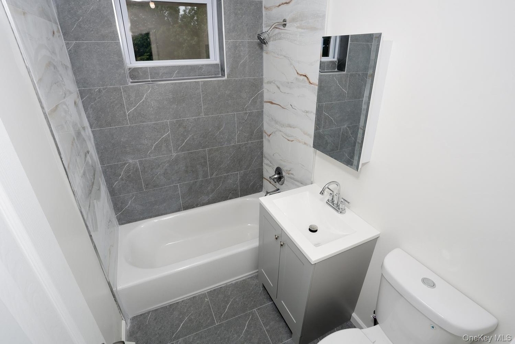 242 Kearsing Parkway - Photo 18