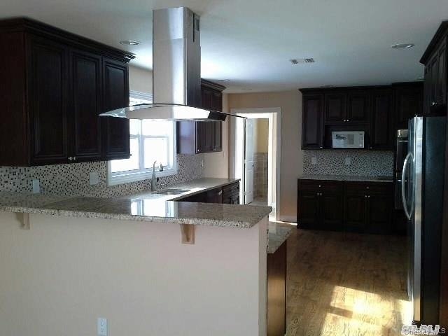 11 Charlotte Place - Photo 3