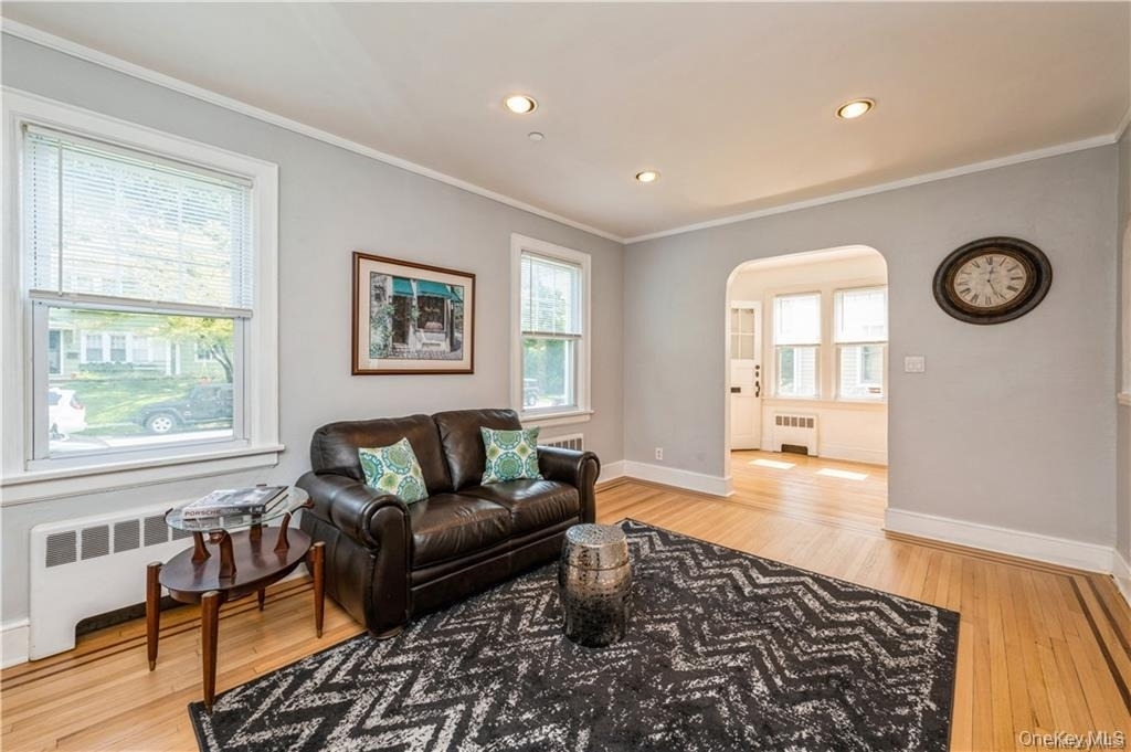 73 Rosedale Avenue - Photo 3