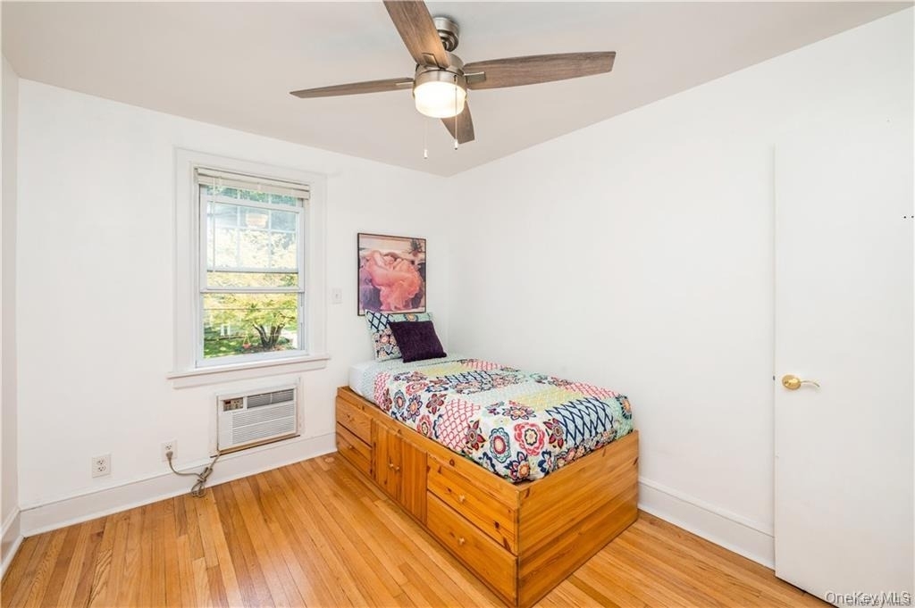73 Rosedale Avenue - Photo 9