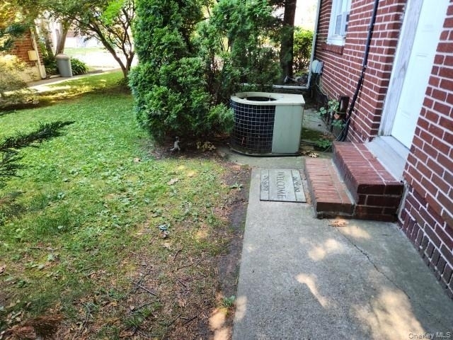 213-15 33rd Road - Photo 13
