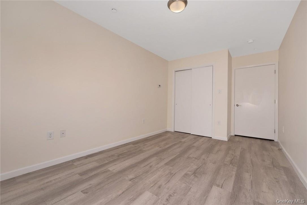 68 Lake Street - Photo 5