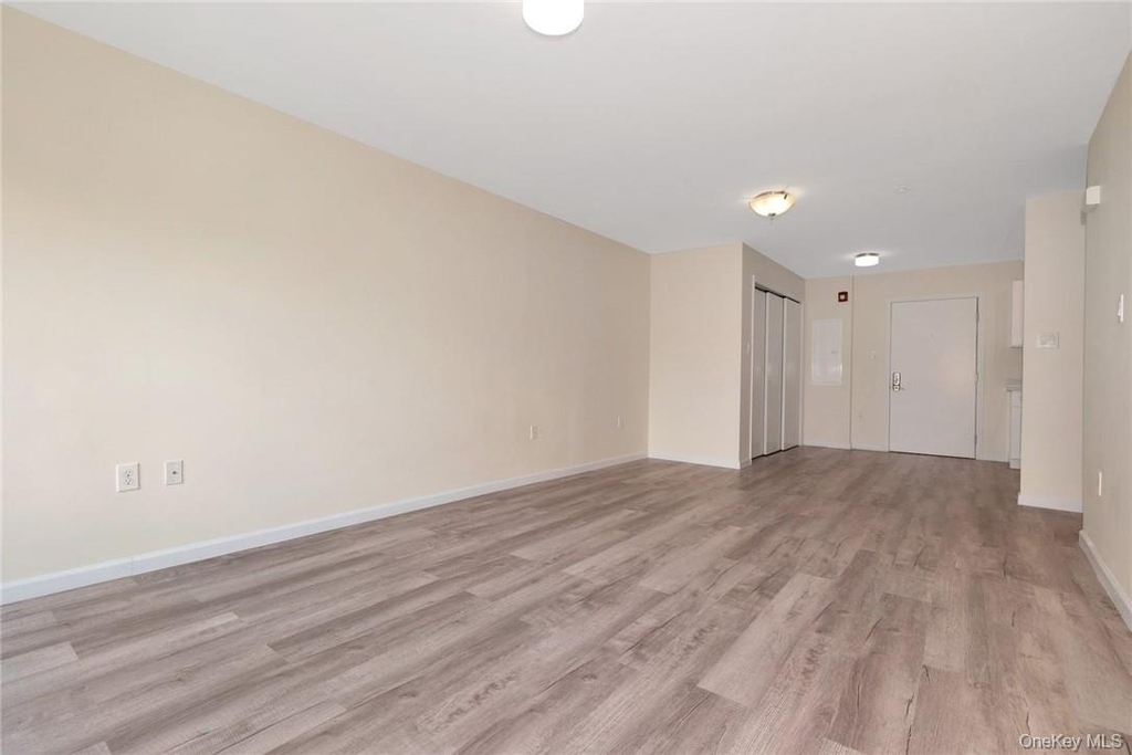 68 Lake Street - Photo 11