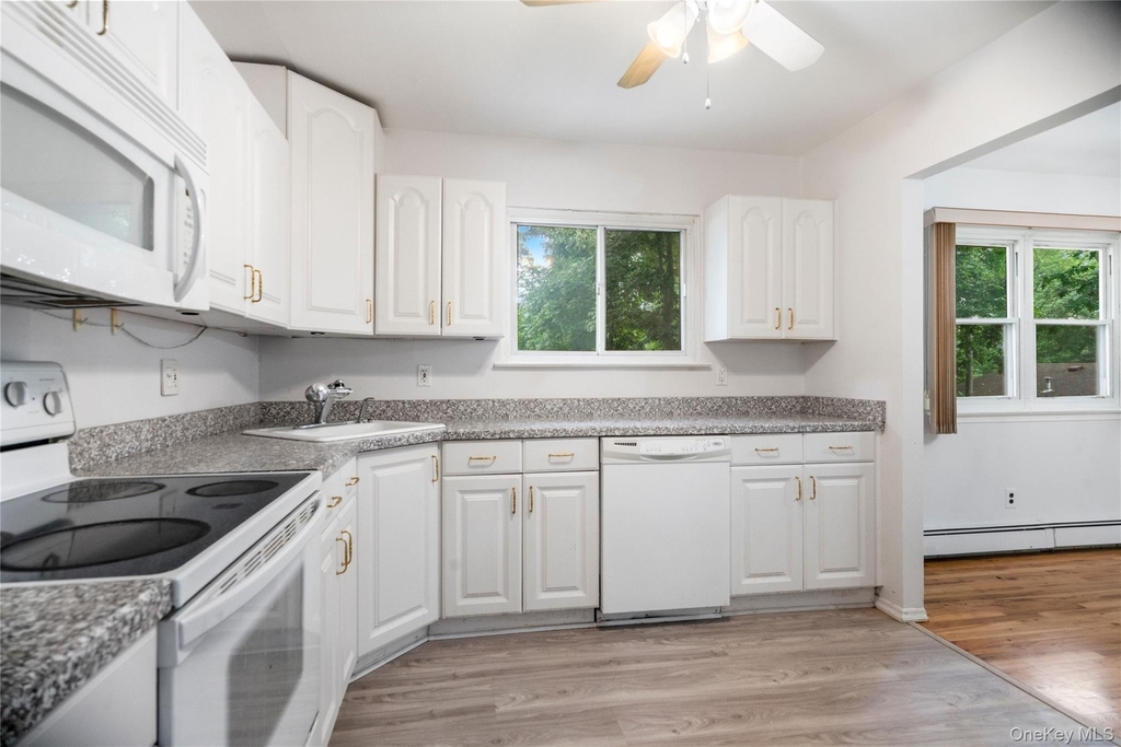 39 Wolfhollow Road - Photo 13