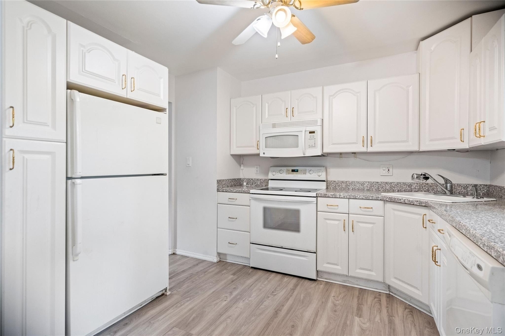 39 Wolfhollow Road - Photo 12