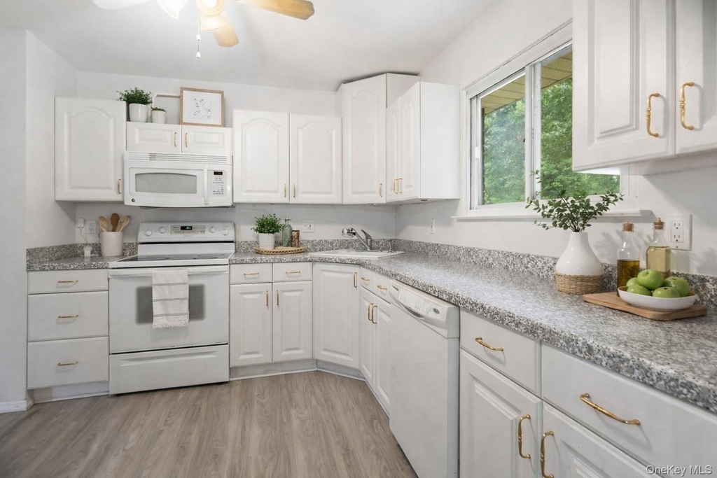 39 Wolfhollow Road - Photo 10