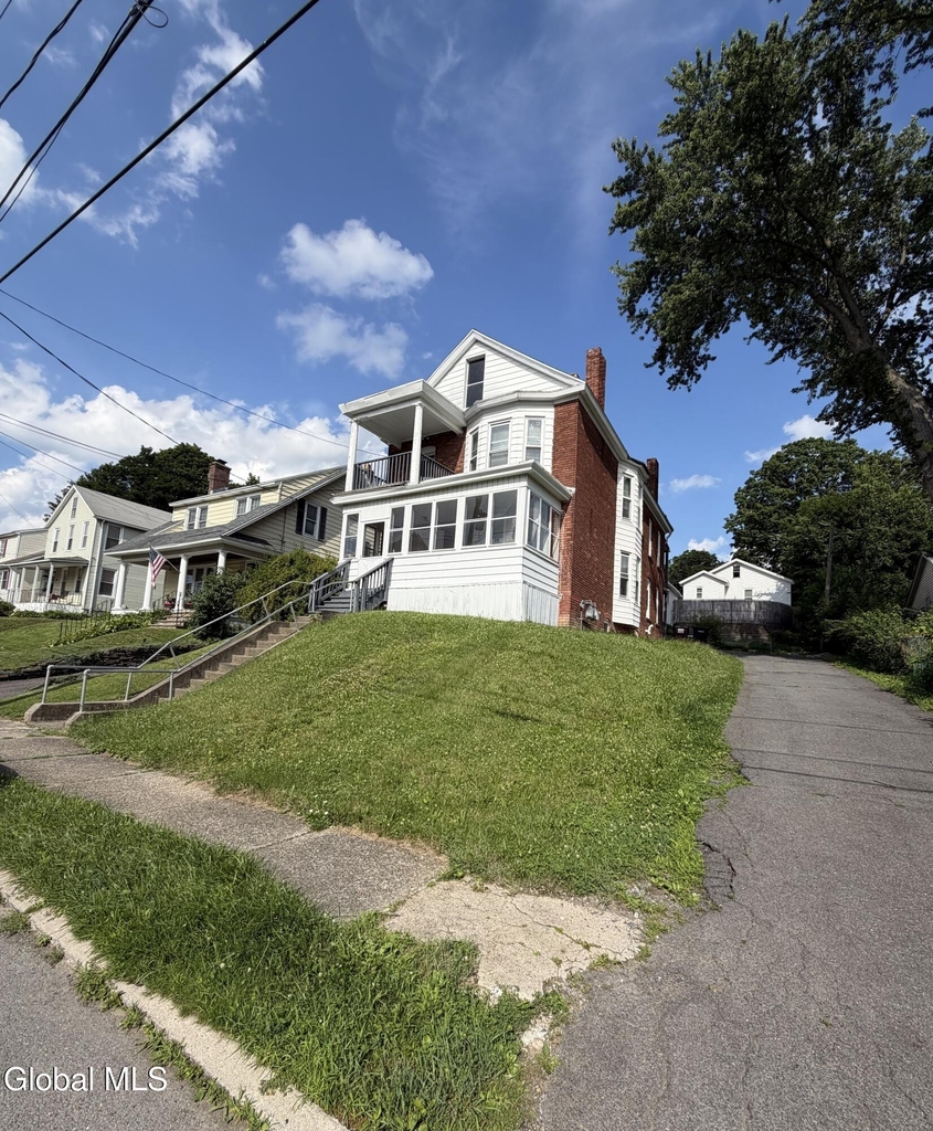 26 Kinloch Avenue - Photo 0
