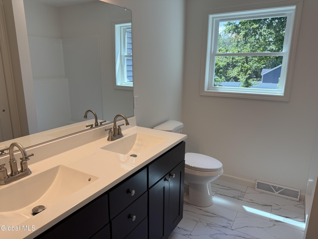 492a Clifton Park Center Road - Photo 11
