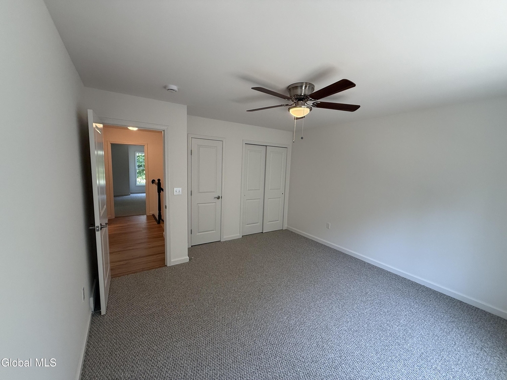 492a Clifton Park Center Road - Photo 18