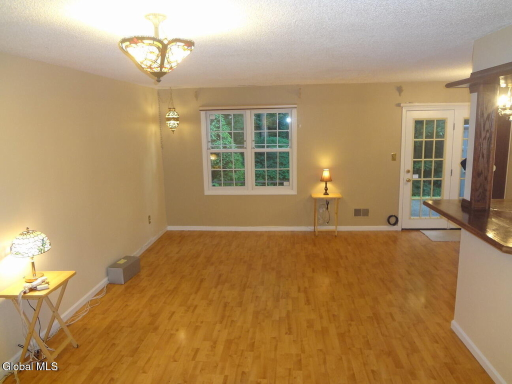 4007 Chaucer Place - Photo 9