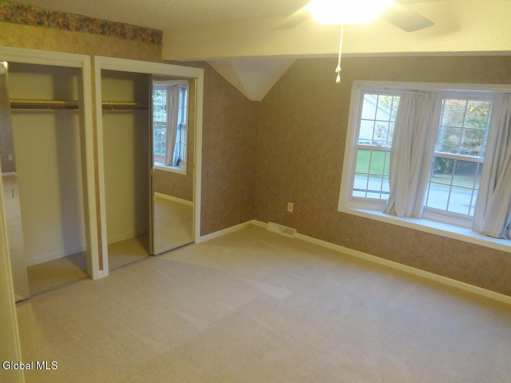 4007 Chaucer Place - Photo 33