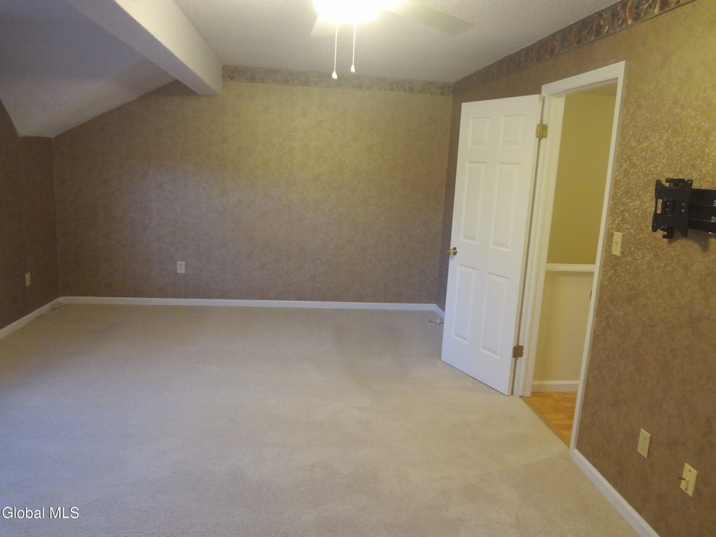 4007 Chaucer Place - Photo 36