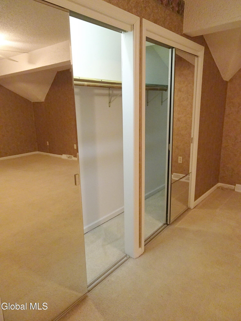 4007 Chaucer Place - Photo 34