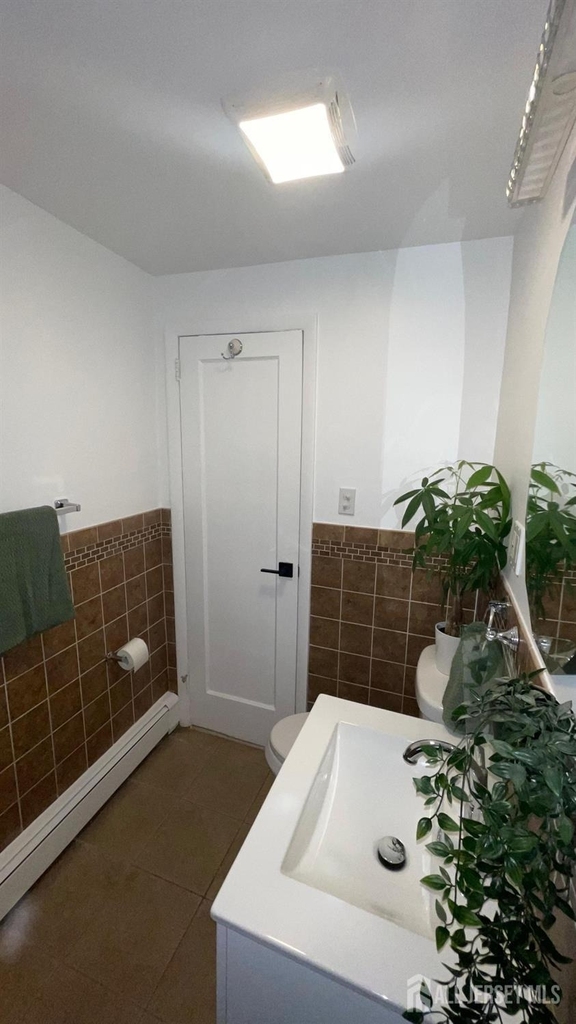 749 Linden Avenue - Photo 7