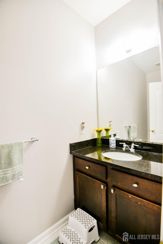122 Morgan Way - Photo 11