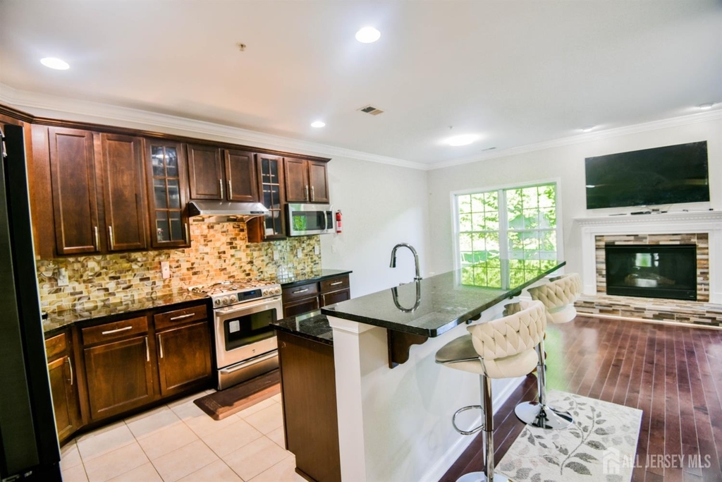 122 Morgan Way - Photo 6