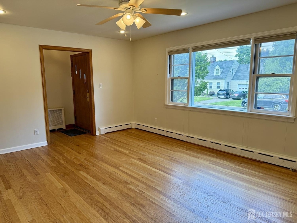 19 South Drive - Photo 7