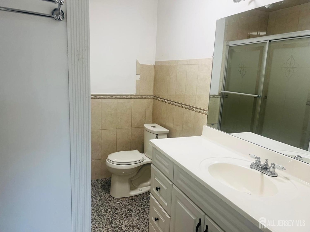63 E Jefferson Boulevard - Photo 9