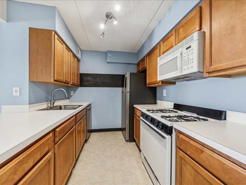333 East 119th Street - Photo 11