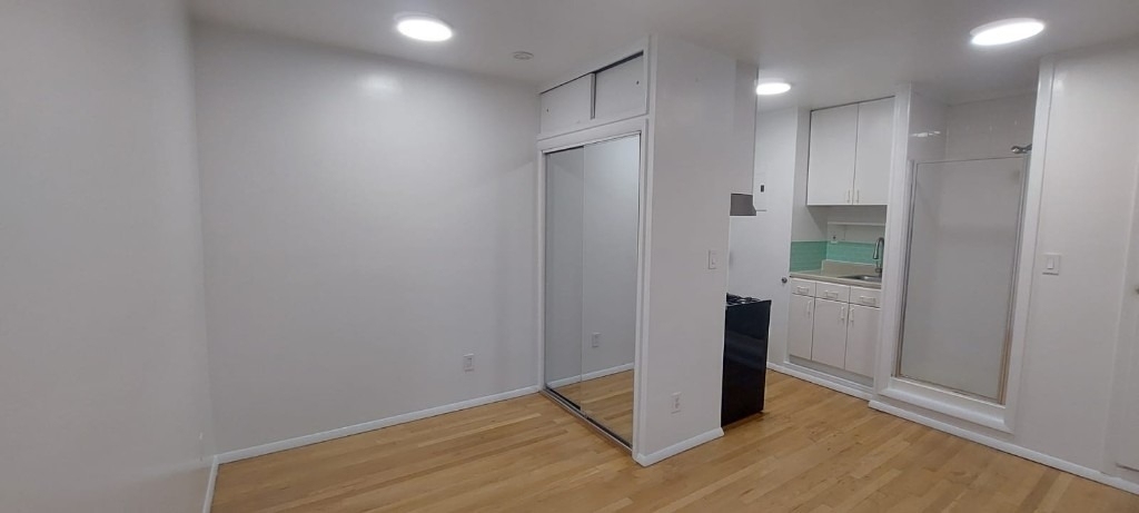 146 Sullivan Street - Photo 0