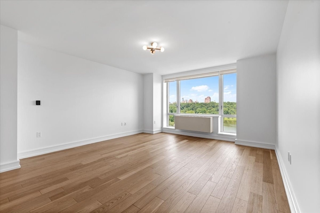 1280 Fifth Avenue - Photo 9