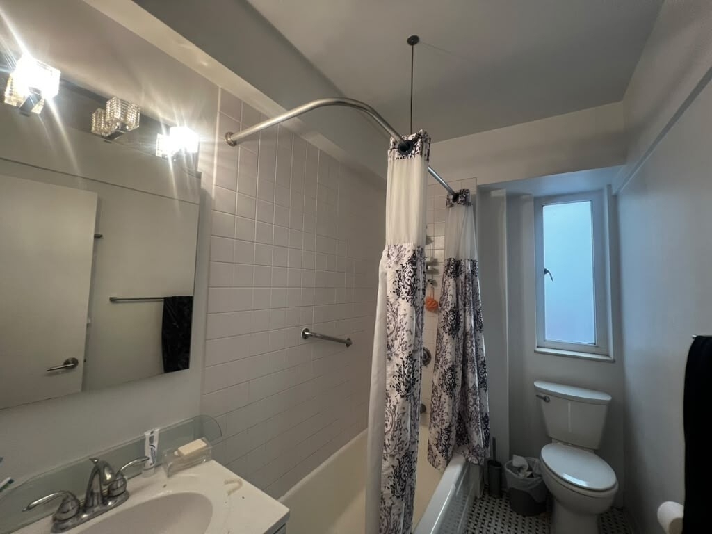 40 Central Park S - Photo 6