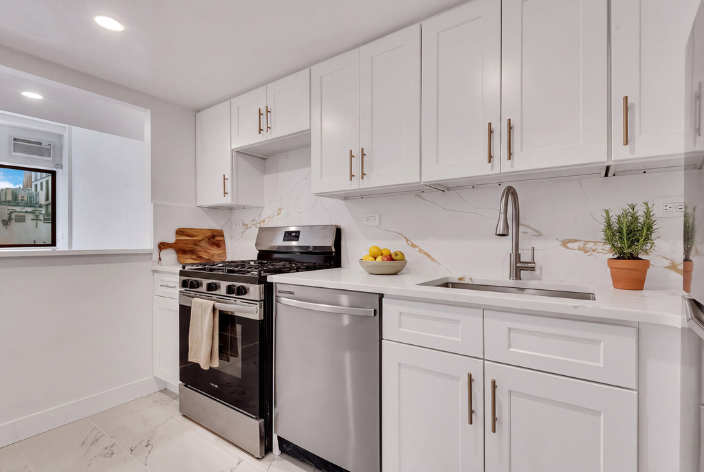 372 5th Avenue - Photo 2