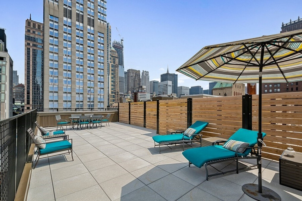 372 5th Avenue - Photo 6