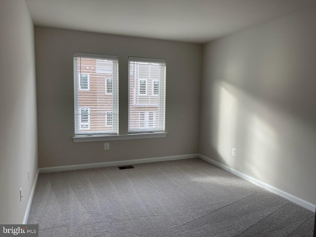 1320 Rail Stop Dr - Photo 15
