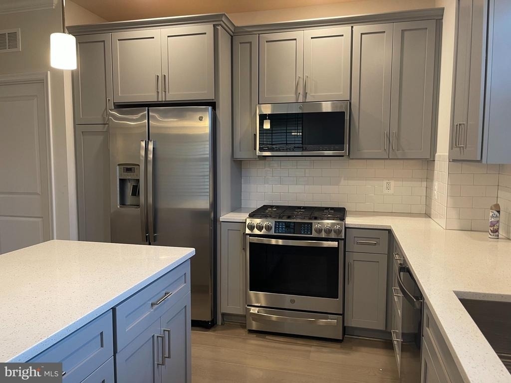 23255 Milltown Knoll Square - Photo 4
