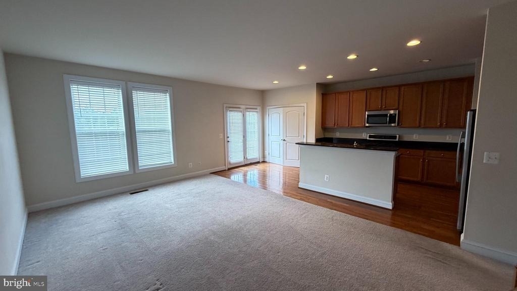 42755 Puller Terrace - Photo 10