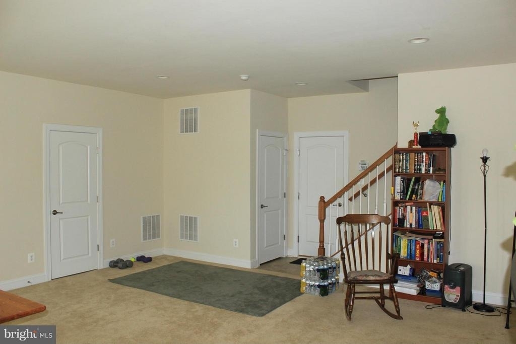42755 Puller Terrace - Photo 3