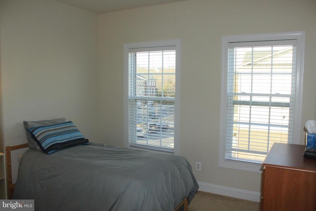 42755 Puller Terrace - Photo 17