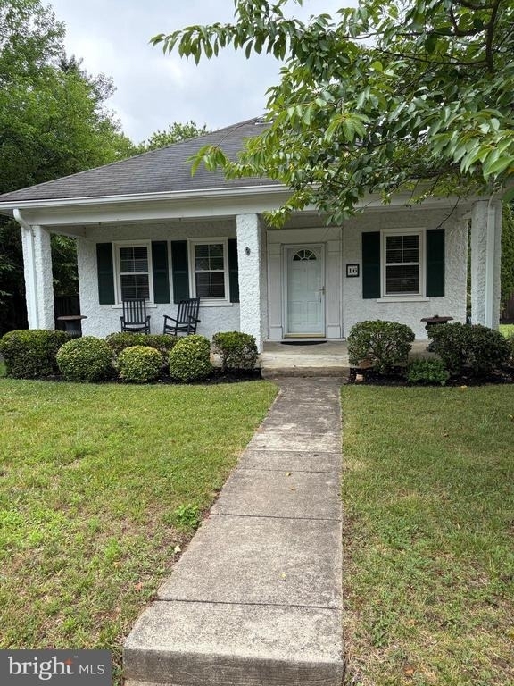 16 Fairview Street Nw - Photo 0