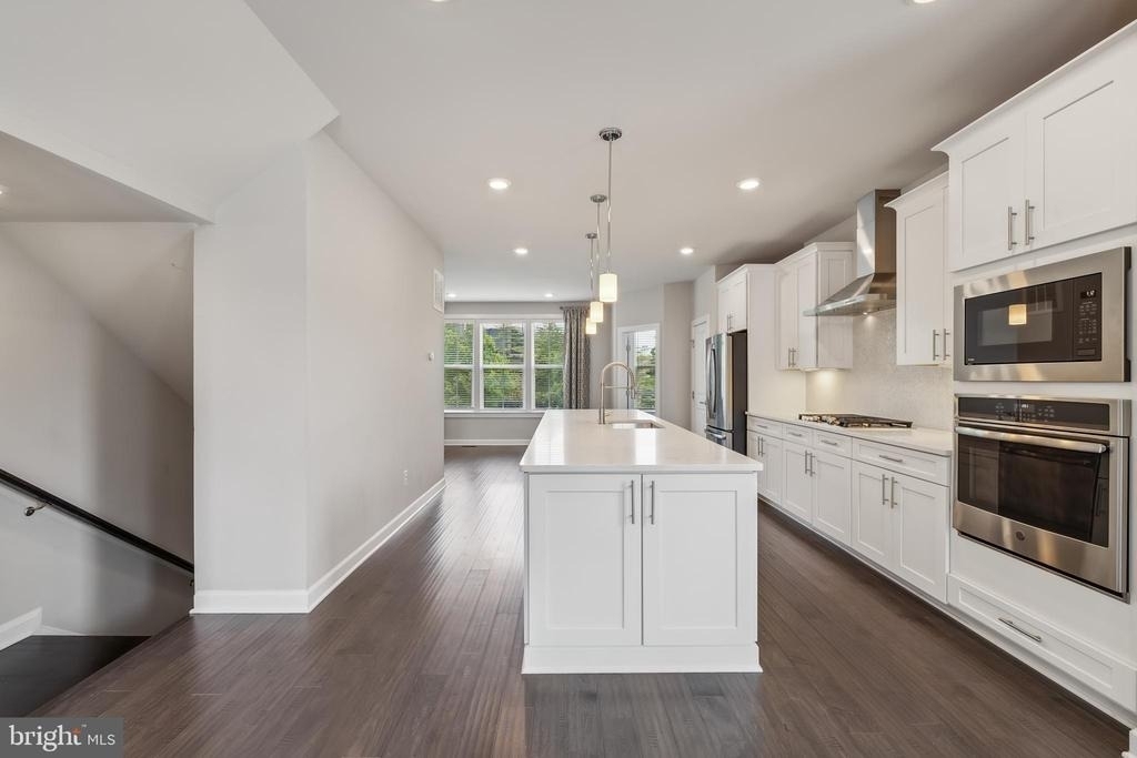 13212 Woodland Park Road - Photo 11
