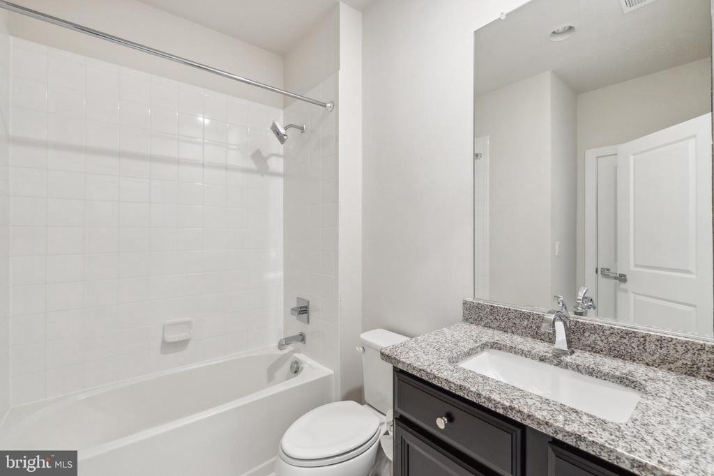 13212 Woodland Park Road - Photo 5