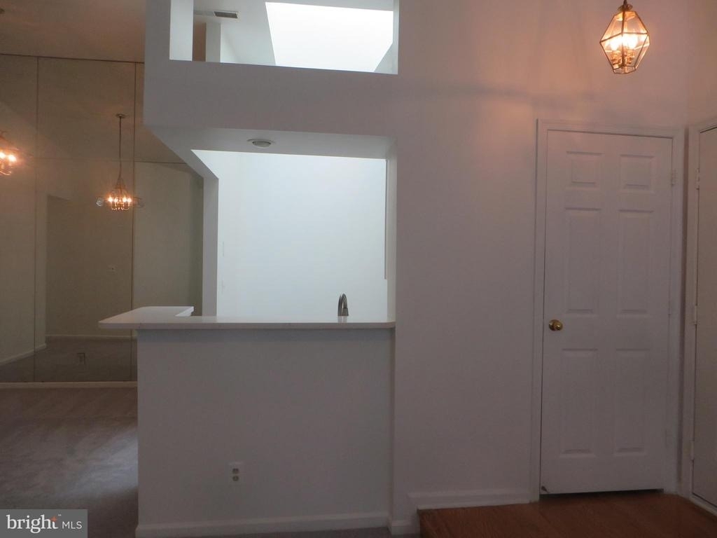 7513 Ashby Lane - Photo 4